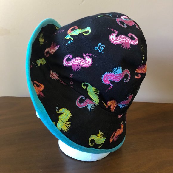 Lulu Guinness London Bucket Hat – Black & Multi-color Seahorse Print - Picture 2 of 6